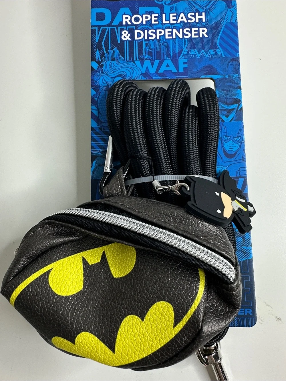 DC Black and Yellow Batman Rope Leash with Logo Dispenser